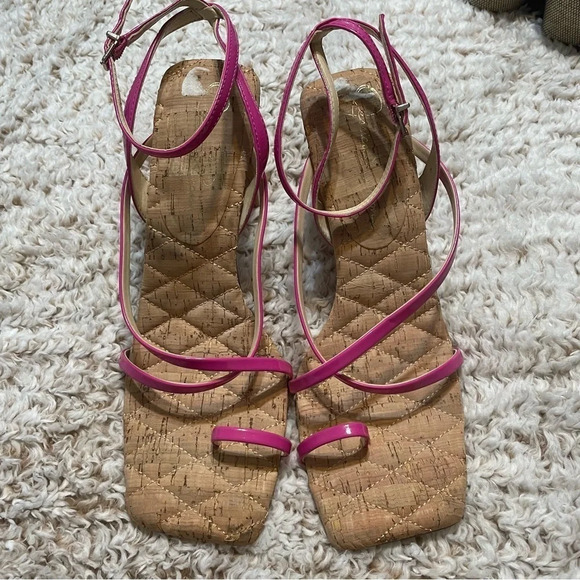 Jessica Simpson Hot Pink Strappy Square Toe Block Heel Chunky Sandal NEW - Picture 5 of 7